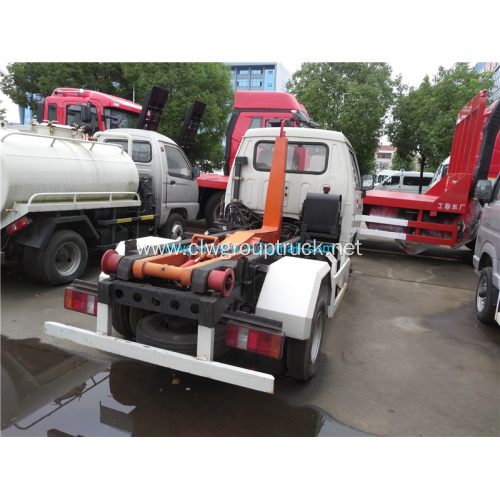 Small 6 wheels rear load garbage truck